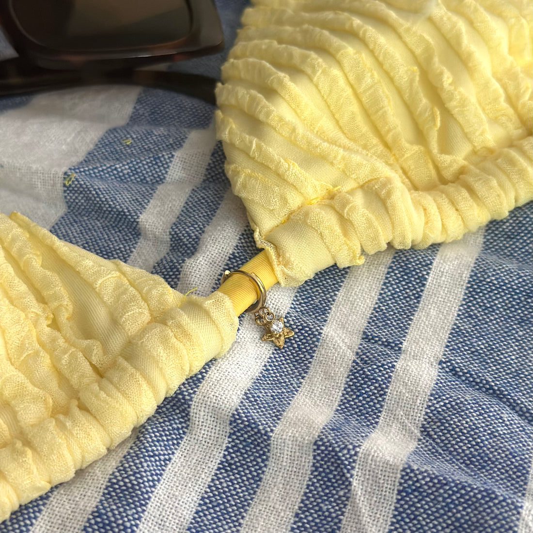 Bijoux de maillot ADA