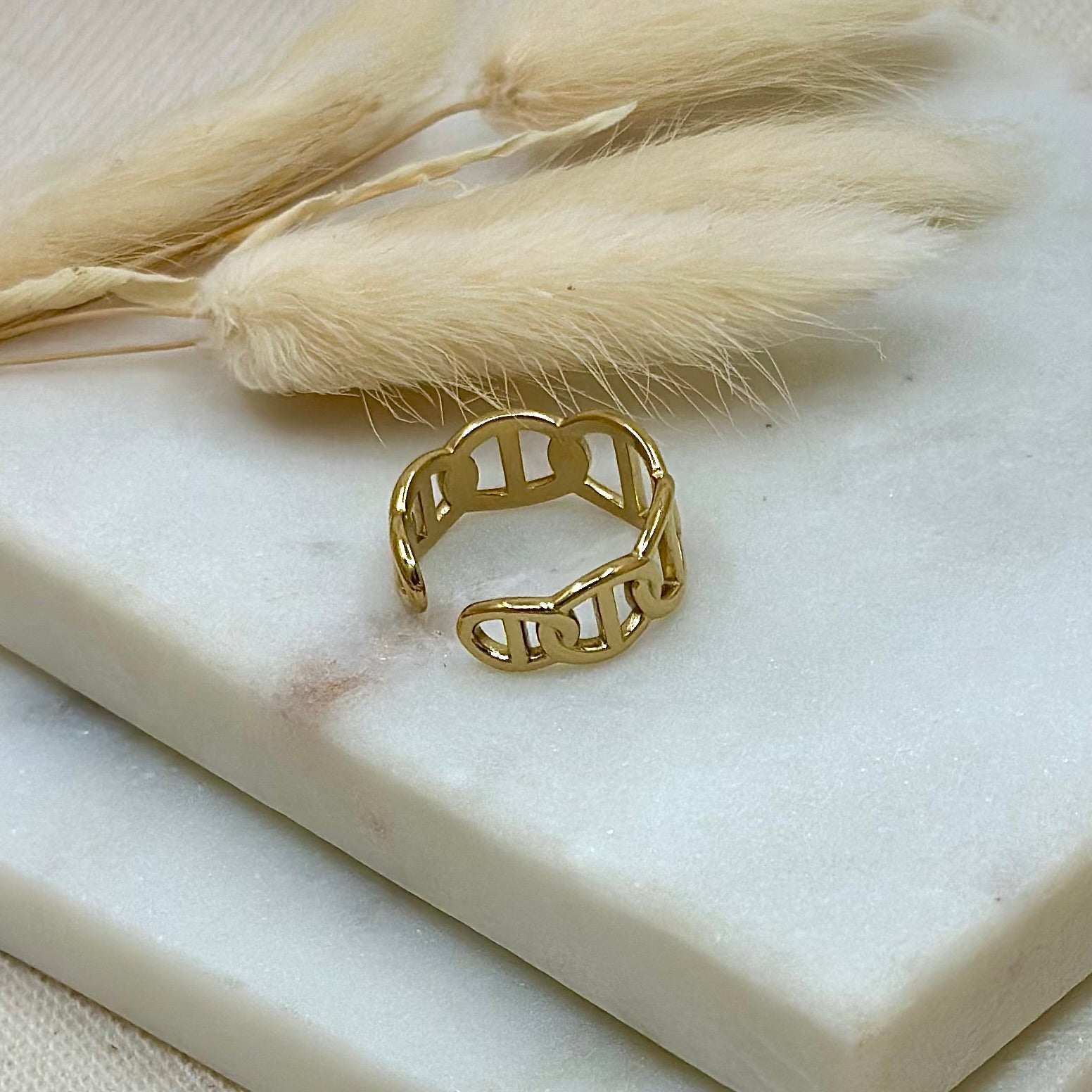 Bague ajustable réglable dorée en acier inoxydable pour femme forme mailles marines prise arrière - Zoela