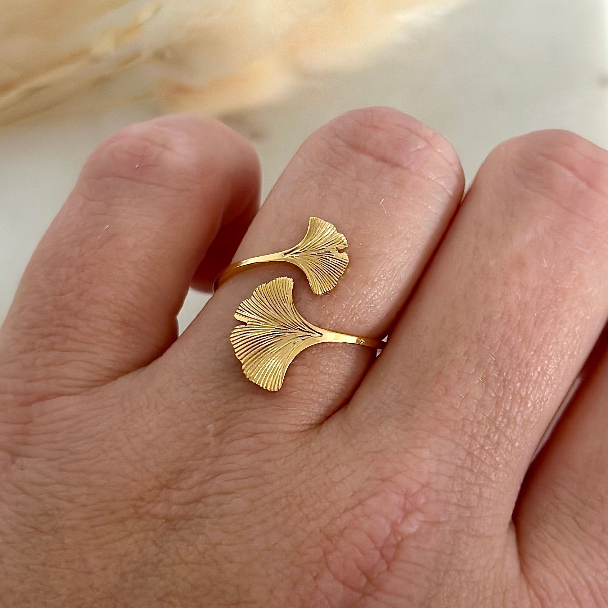 Bague ajustable dorée tendance femme en acier inoxydable résistant à l&
