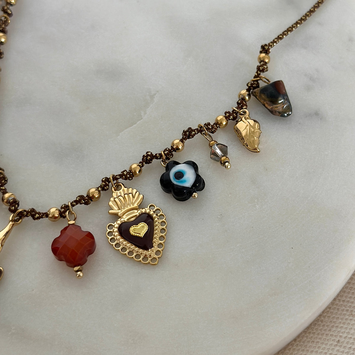 Collier LÉANA
