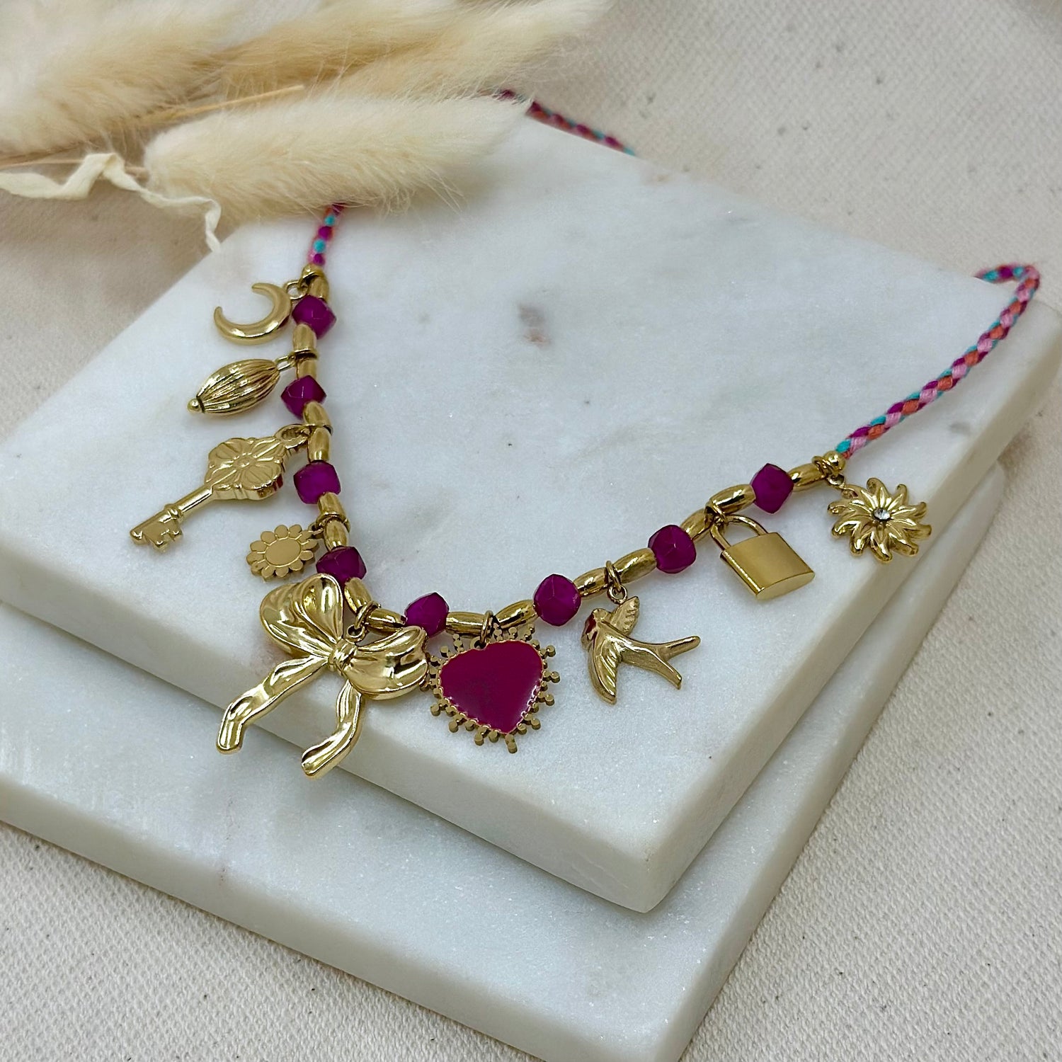 Collier VERA