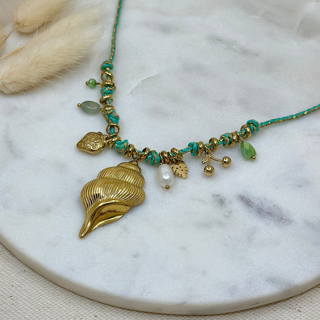 Collier SANA