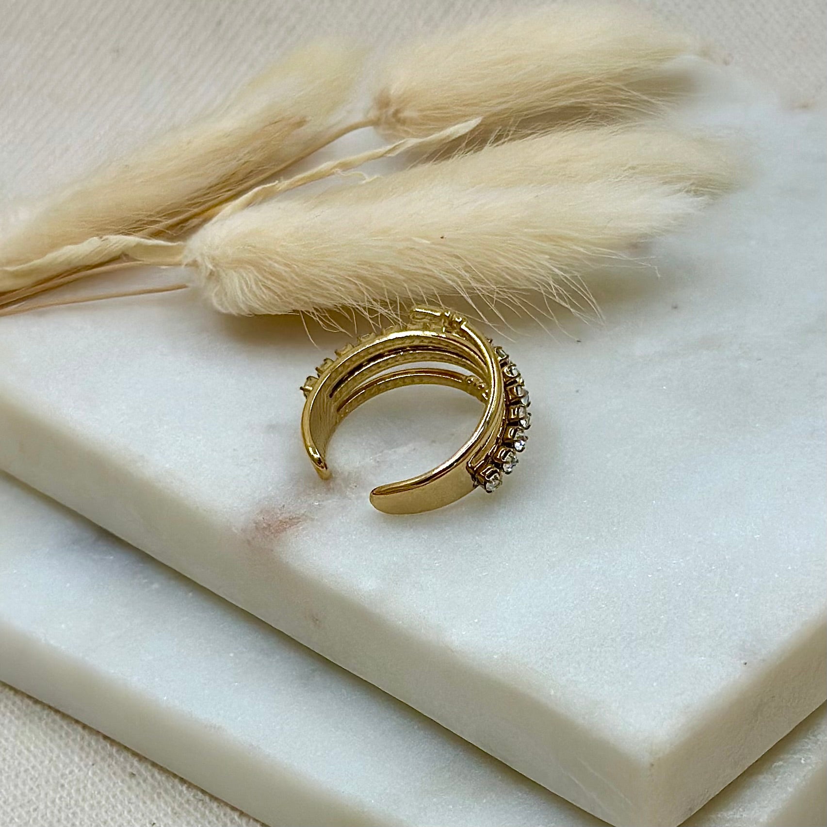 Bague ajustable réglable dorée en acier inoxydable pour femme multirangs zircons style chic prise arrière - Zoela