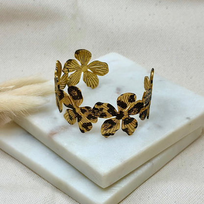 Bracelet jonc doré en acier inoxydable pour femme forme fleur motifs animal léopard réglable prise face - Zoela