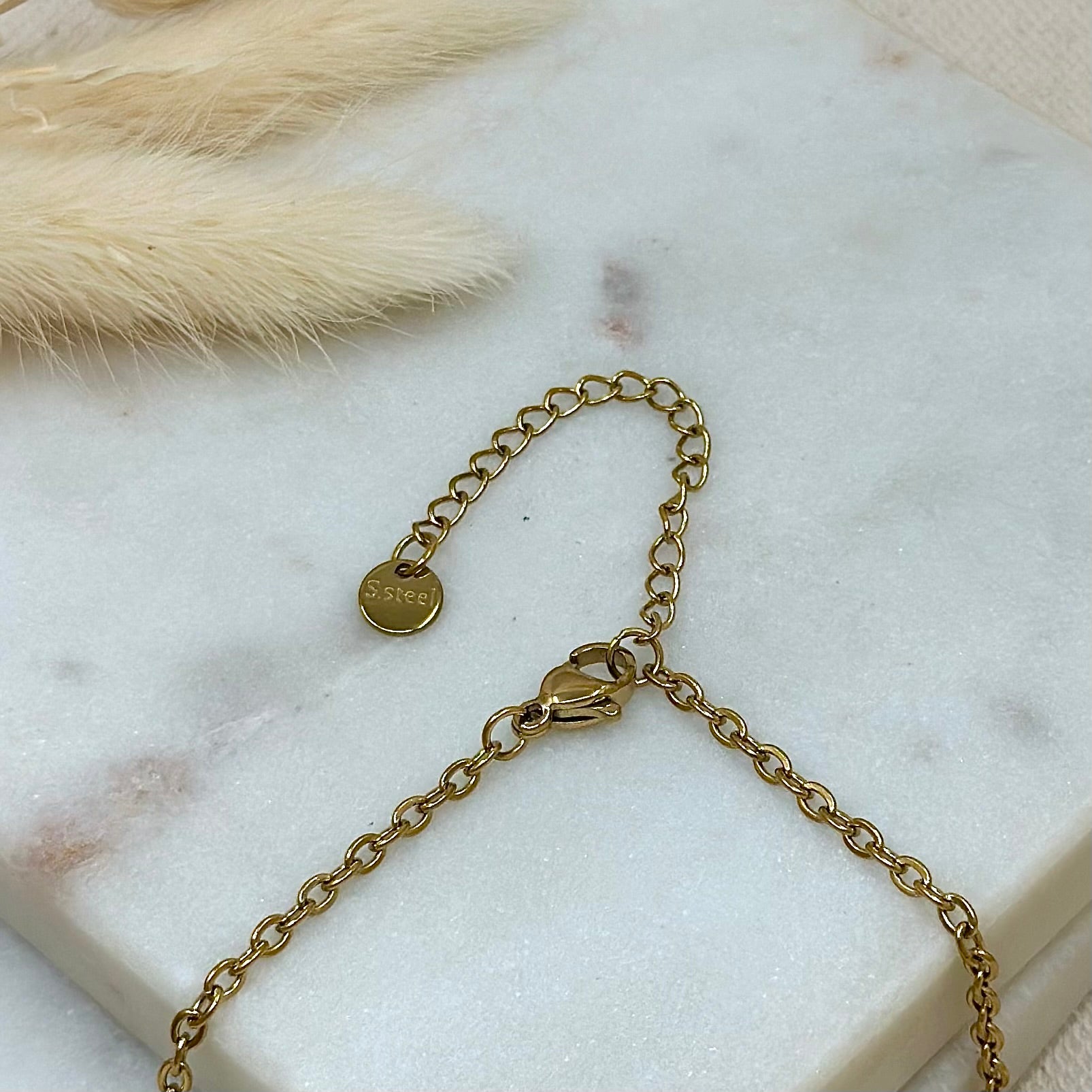 Collier sautoir doré en acier inoxydable pour femme médaillons mailles marines fines prise fermoir - Zoela